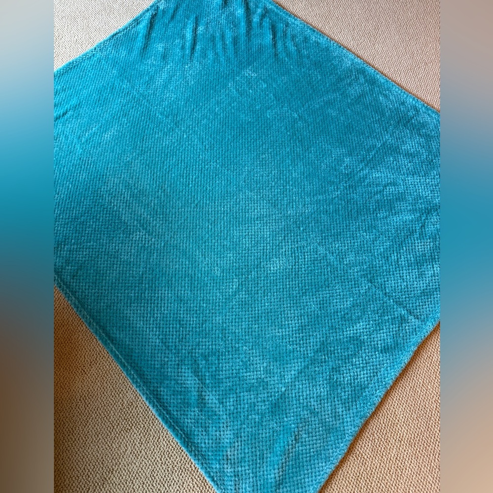 teal patterned texture throw blanket!